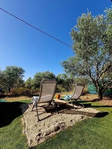 Un Dans Les Oliviers 3 Nuits Mini Apartment *